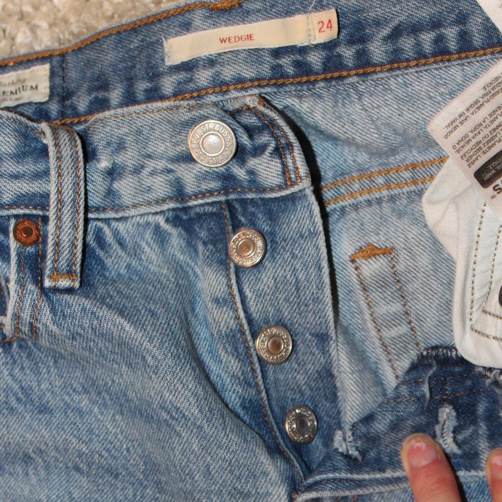 Wedgie Levi Jeans
